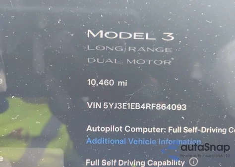 2024 Tesla Model 3 Long Range Dual Motor All-Wheel Drive z USA, uszkodzony, nr VIN 5YJ3E1EB4RF864093